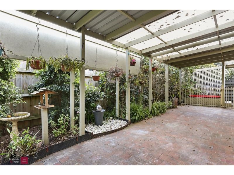 16 Poyner Avenue, Lilydale VIC 3140