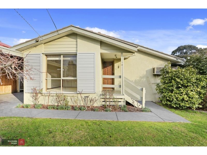 16 Poyner Avenue, Lilydale VIC 3140
