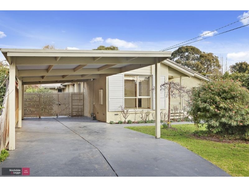 16 Poyner Avenue, Lilydale VIC 3140