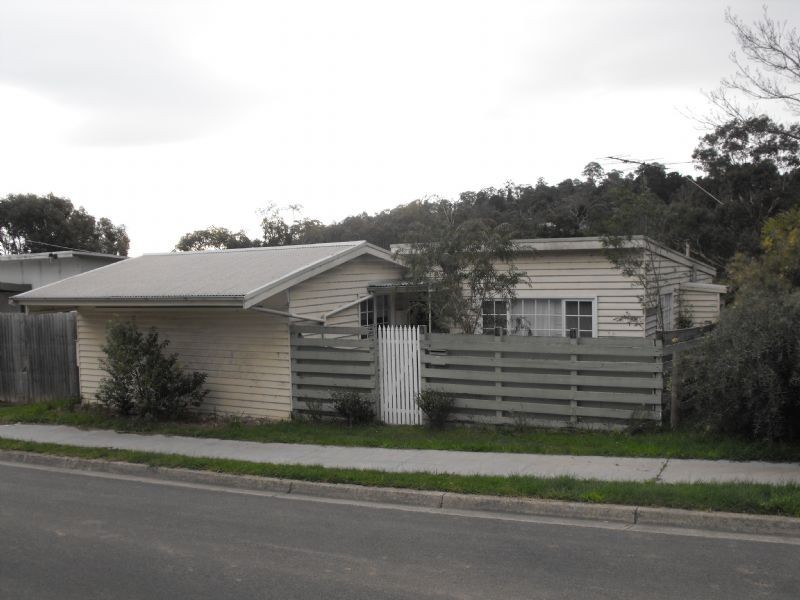 202 Hereford Road, Lilydale VIC 3140