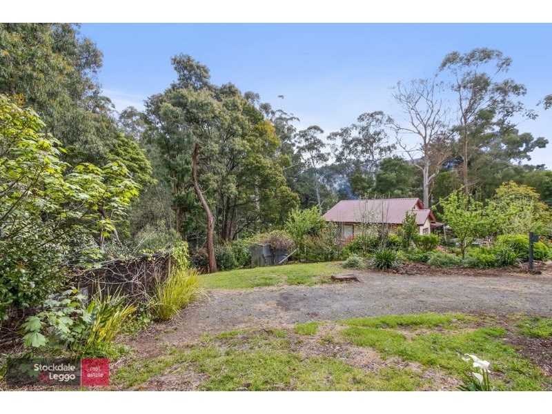 14 Clarke Avenue, Warburton VIC 3799