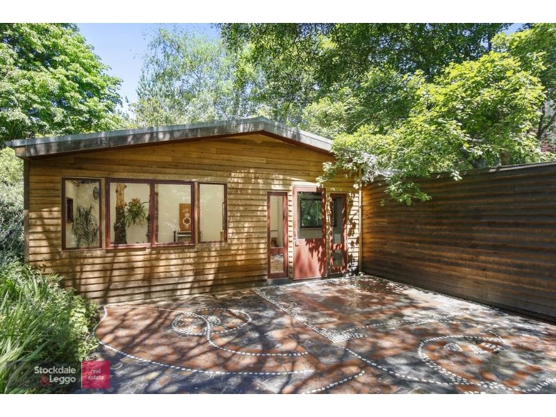 15 Clarke Avenue, Warburton VIC 3799