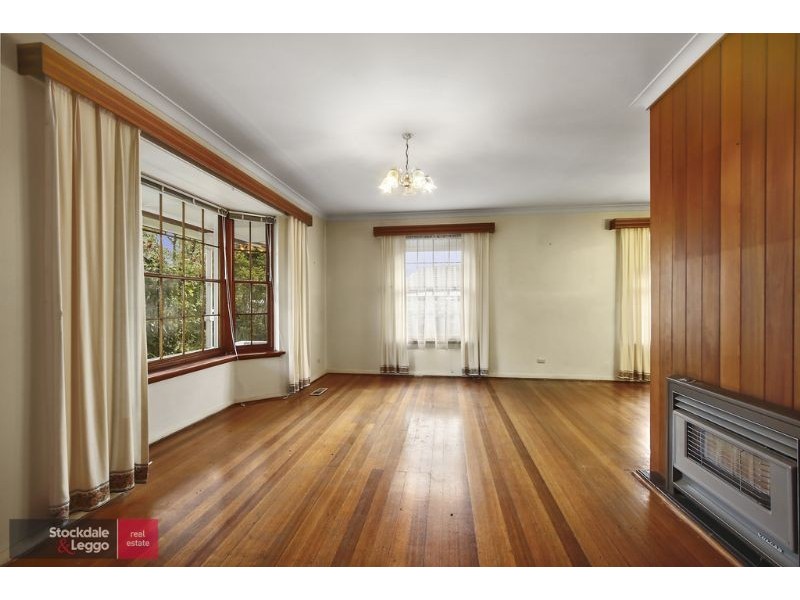 27 Roseman Road, Chirnside Park VIC 3116