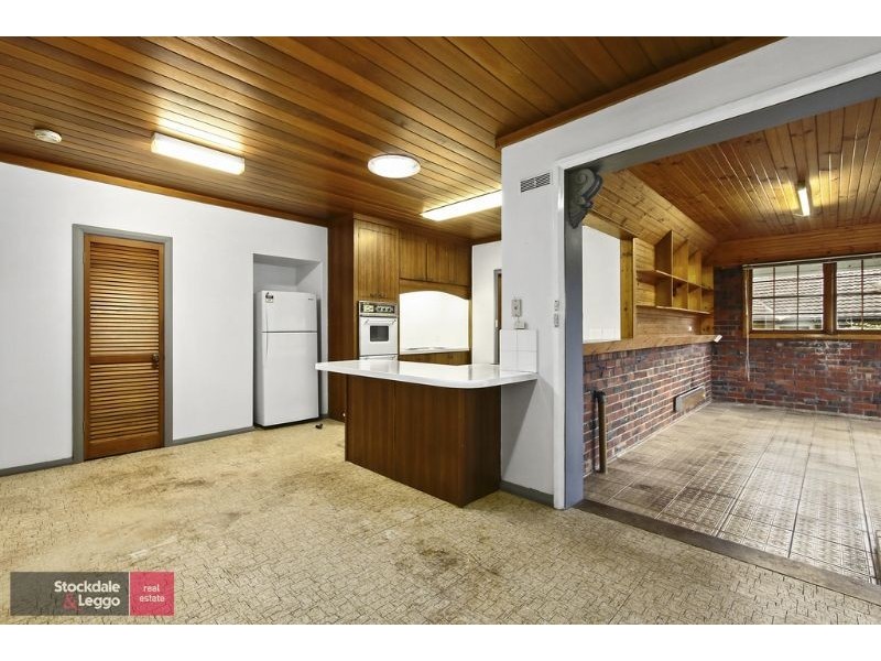 27 Roseman Road, Chirnside Park VIC 3116