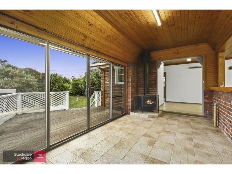 27 Roseman Road, Chirnside Park VIC 3116