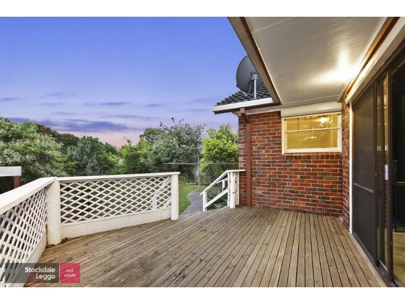 27 Roseman Road, Chirnside Park VIC 3116