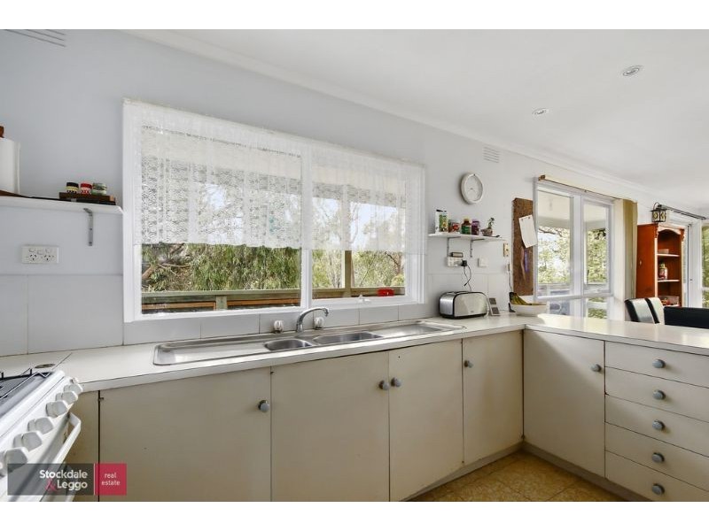 108 Commercial Road, Mount Evelyn VIC 3796