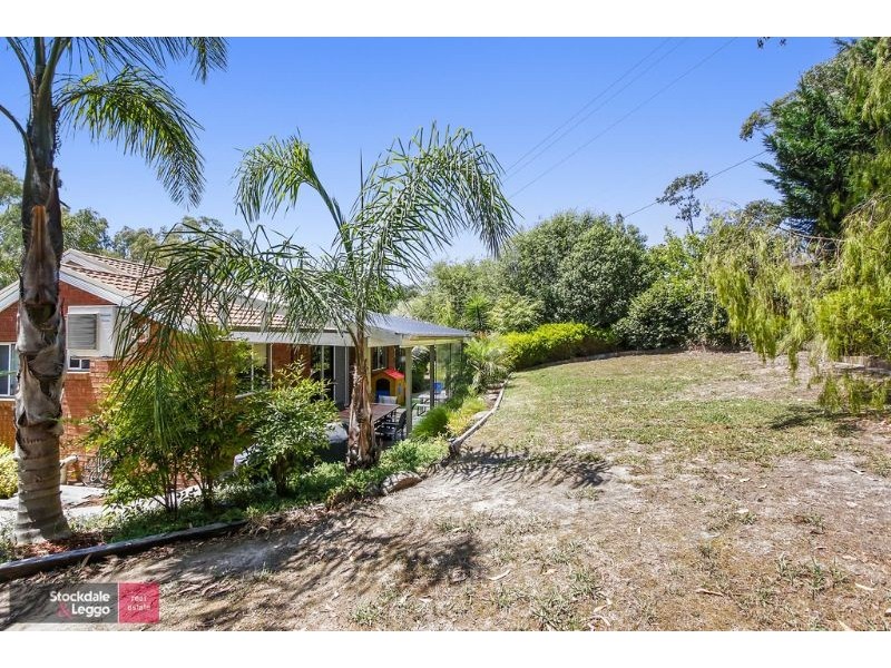 1 Lakeview Drive, Lilydale VIC 3140