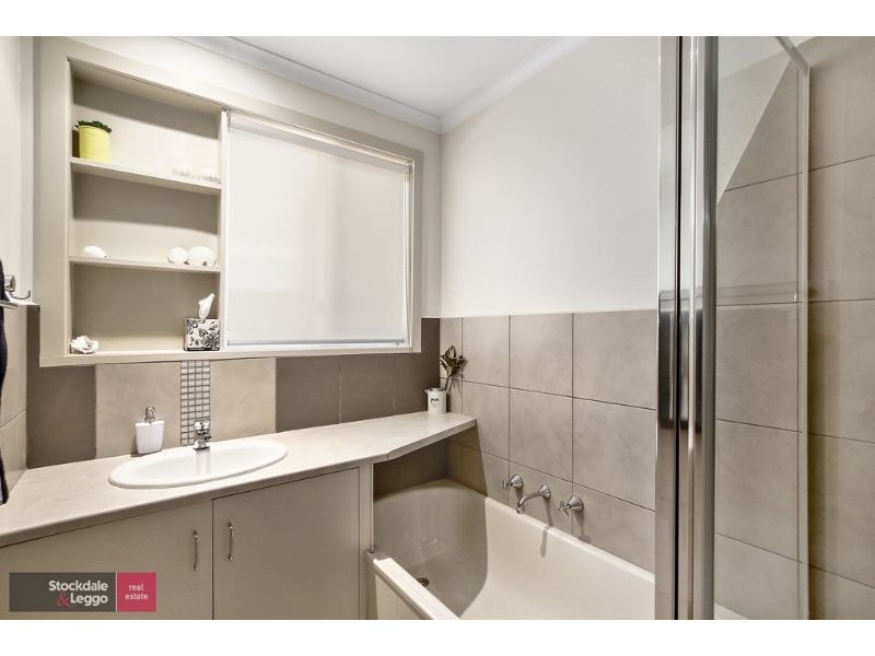 1 Lakeview Drive, Lilydale VIC 3140