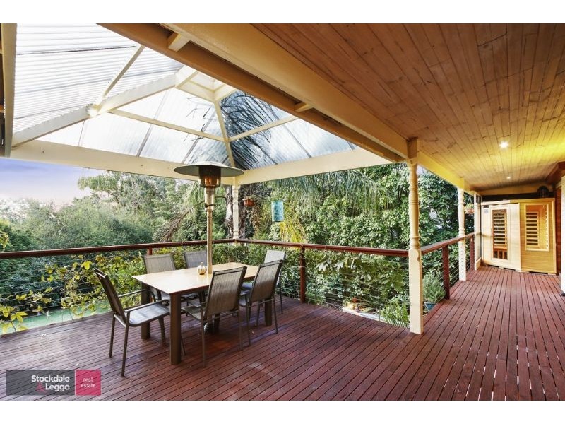 38 Monbulk Road, Mount Evelyn VIC 3796