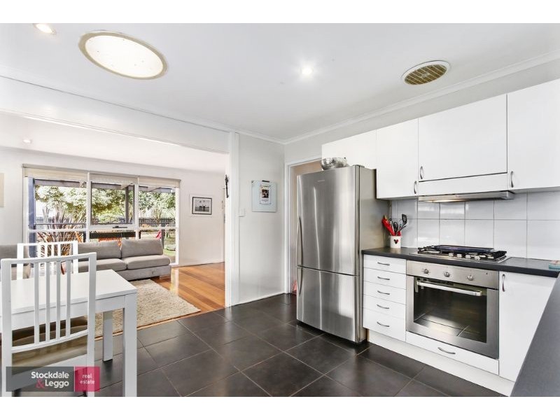 111 Cambridge Road, Mooroolbark VIC 3138