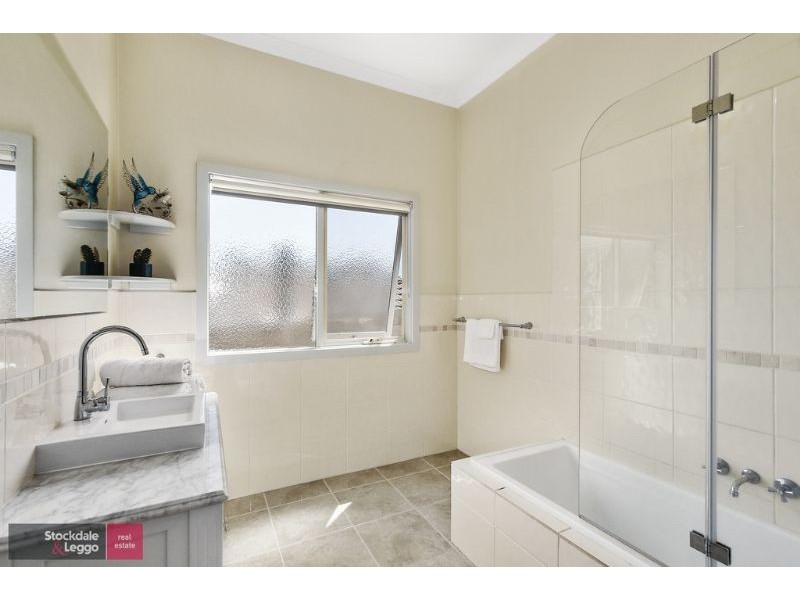 9 Inverness Road, Mount Evelyn VIC 3796