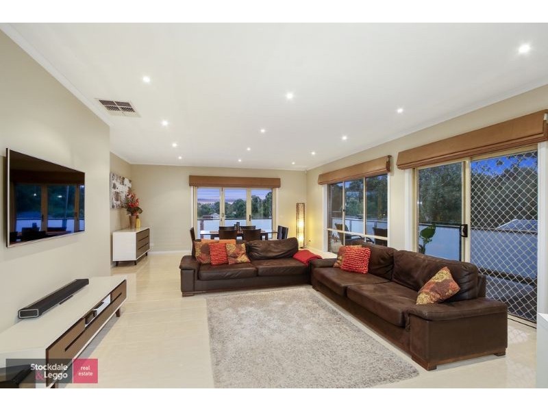 19 Neryl Court, Mooroolbark VIC 3138