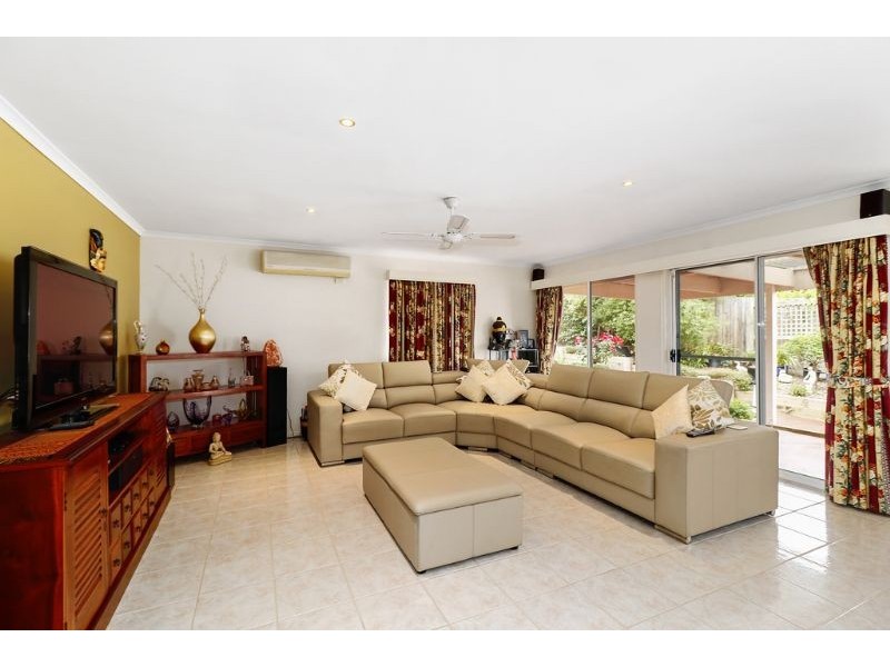 87 Victoria Road, Chirnside Park VIC 3116