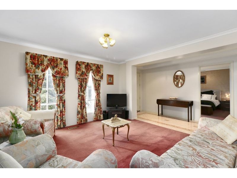 87 Victoria Road, Chirnside Park VIC 3116