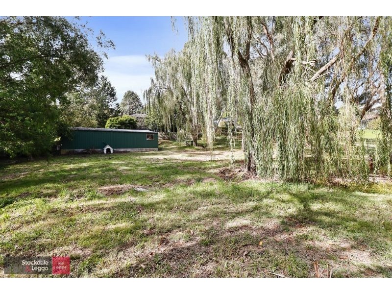 252 Warburton Highway, Wandin North VIC 3139