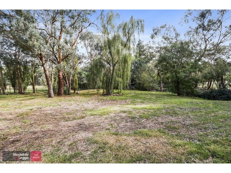 252 Warburton Highway, Wandin North VIC 3139