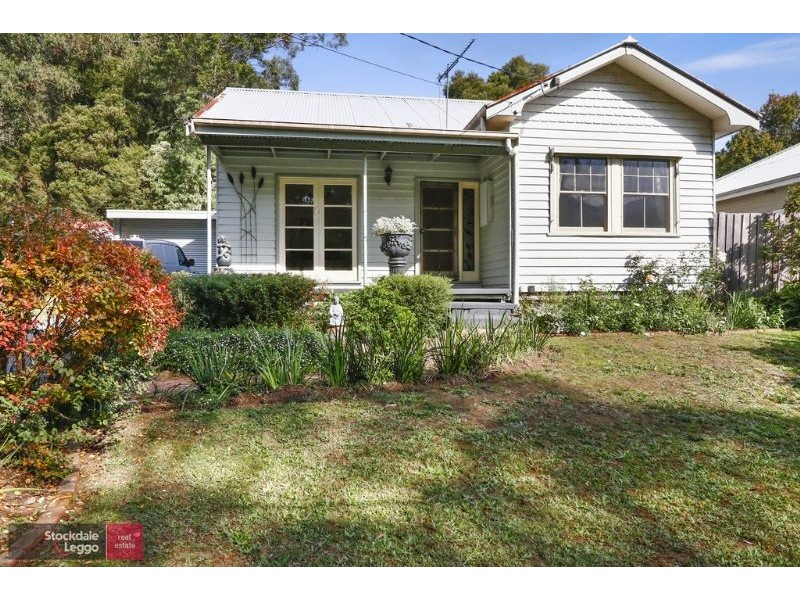 12 Sylvan Avenue, Warburton VIC 3799