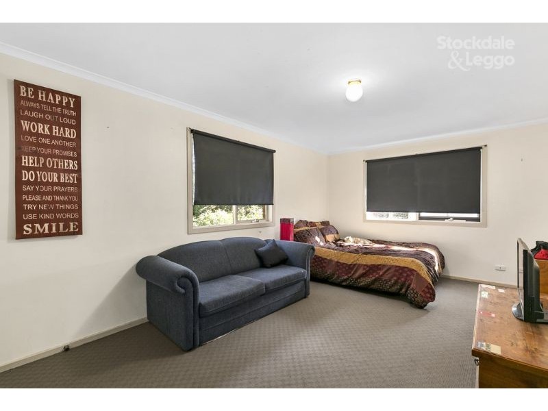 11 Winifred Street, Seville VIC 3139