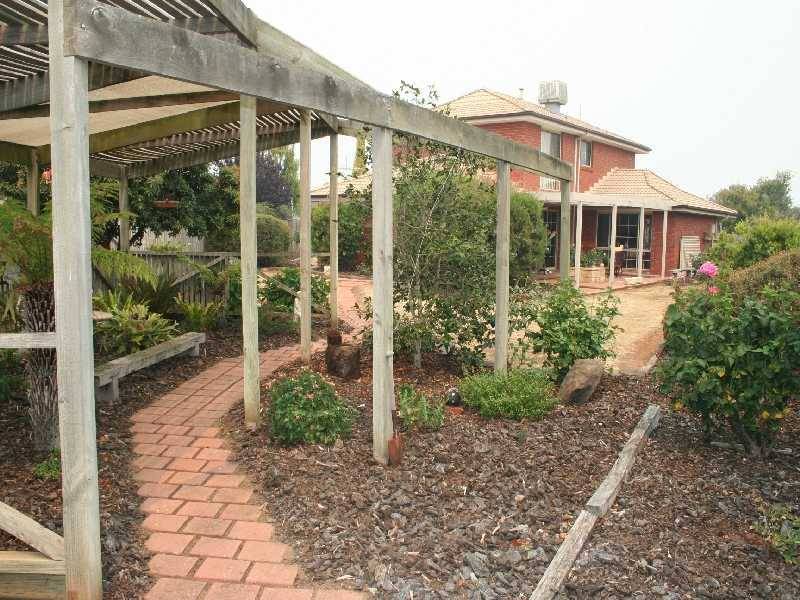 Brookfield VIC 3338
