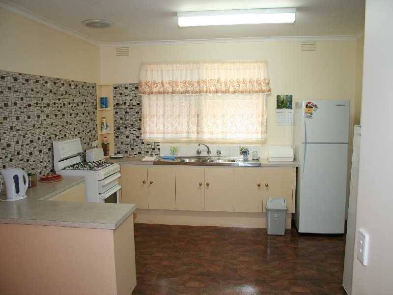 Melton West VIC 3337