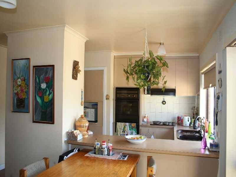 Melton South VIC 3338