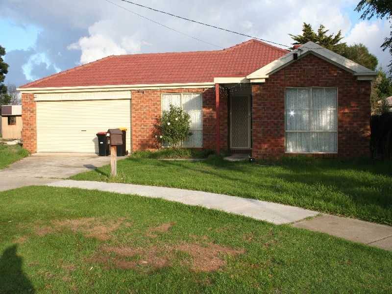 17 David Street, Melton South VIC 3338