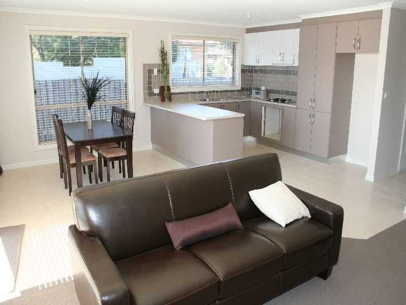 Unit 3/20 Kurrajong Crescent, Melton South VIC 3338