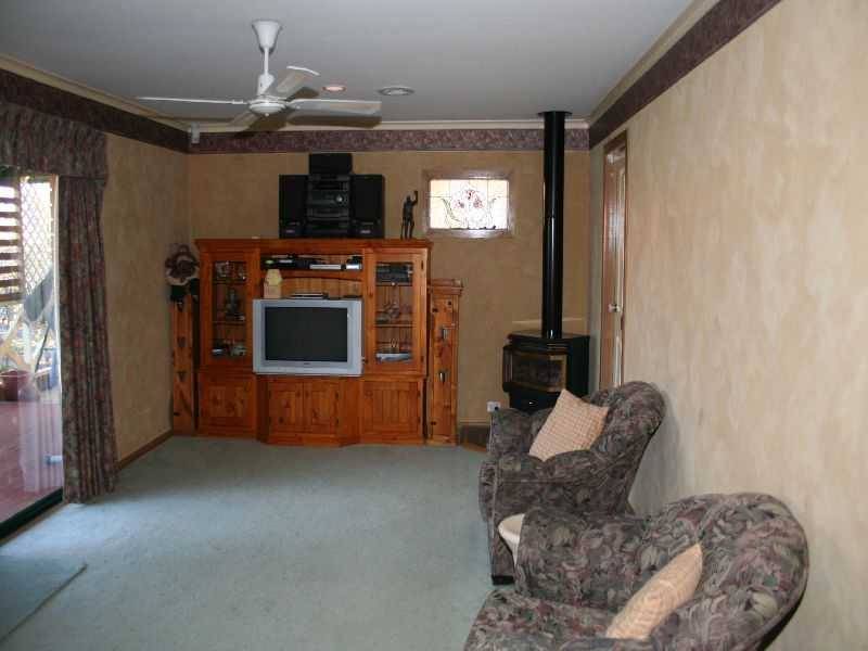 Melton West VIC 3337