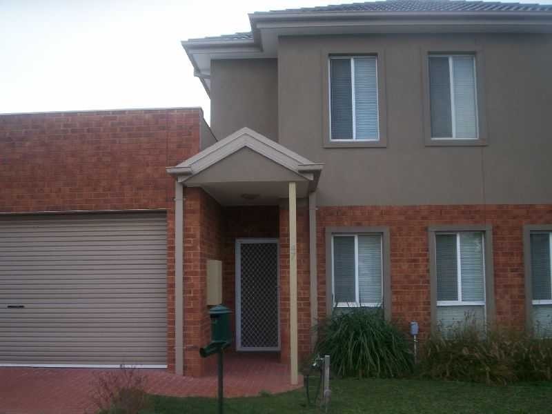 47 Balerno Circuit, Gowanbrae VIC 3043