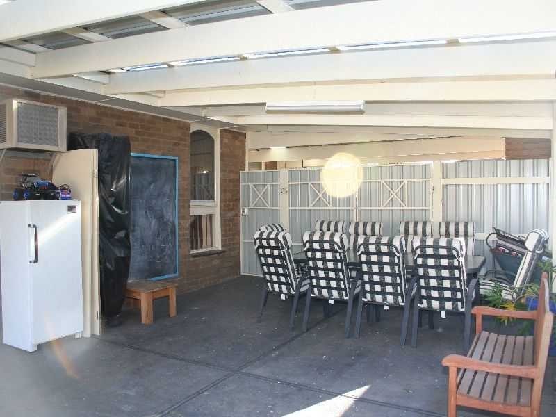 Melton West VIC 3337