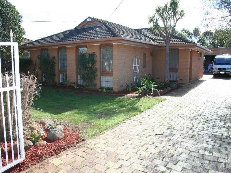 Melton South VIC 3338