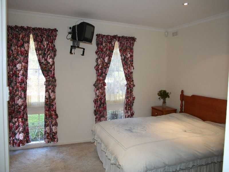 Melton South VIC 3338