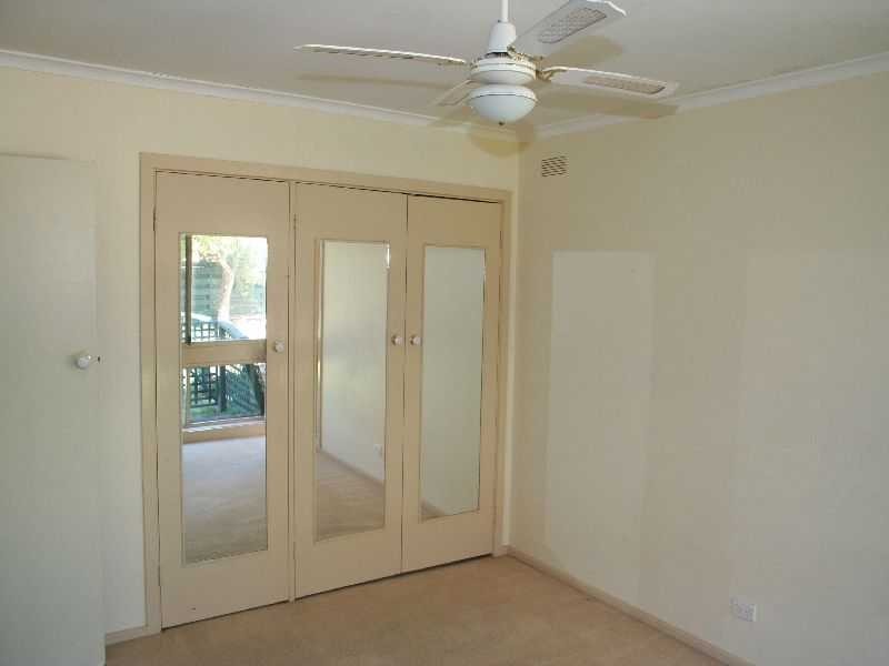 Melton South VIC 3338