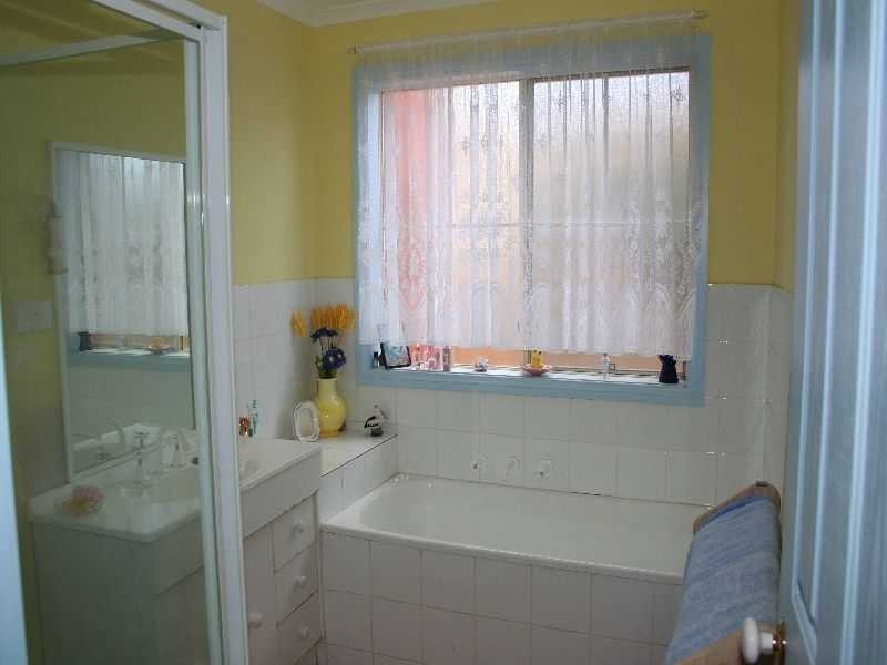 Melton South VIC 3338