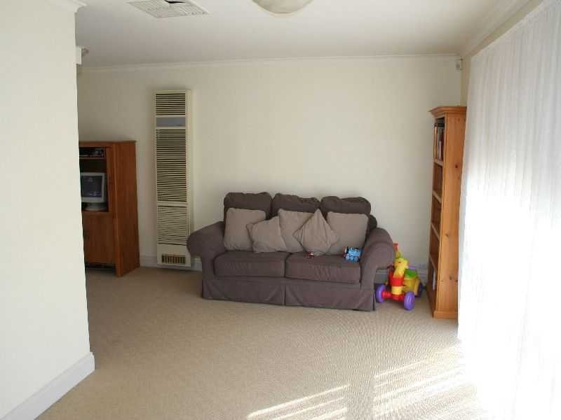 Melton South VIC 3338