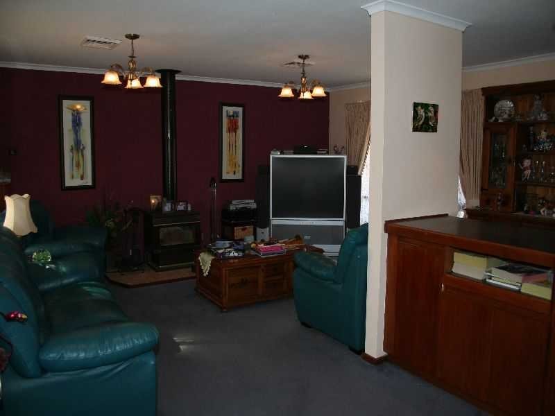 Melton West VIC 3337