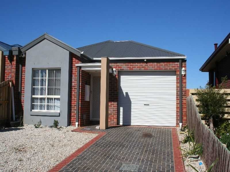 Melton South VIC 3338