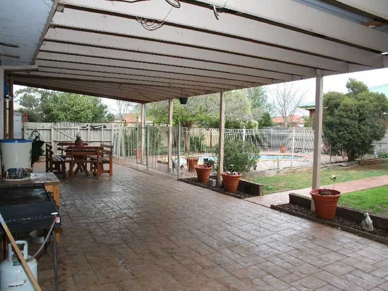 Brookfield VIC 3338