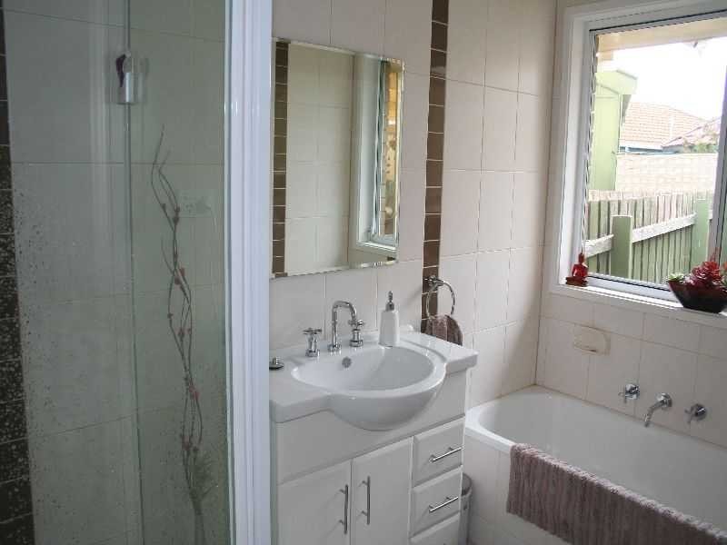 Melton West VIC 3337