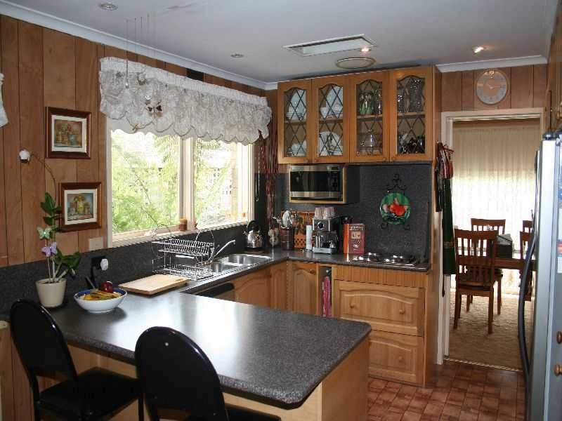 Melton South VIC 3338