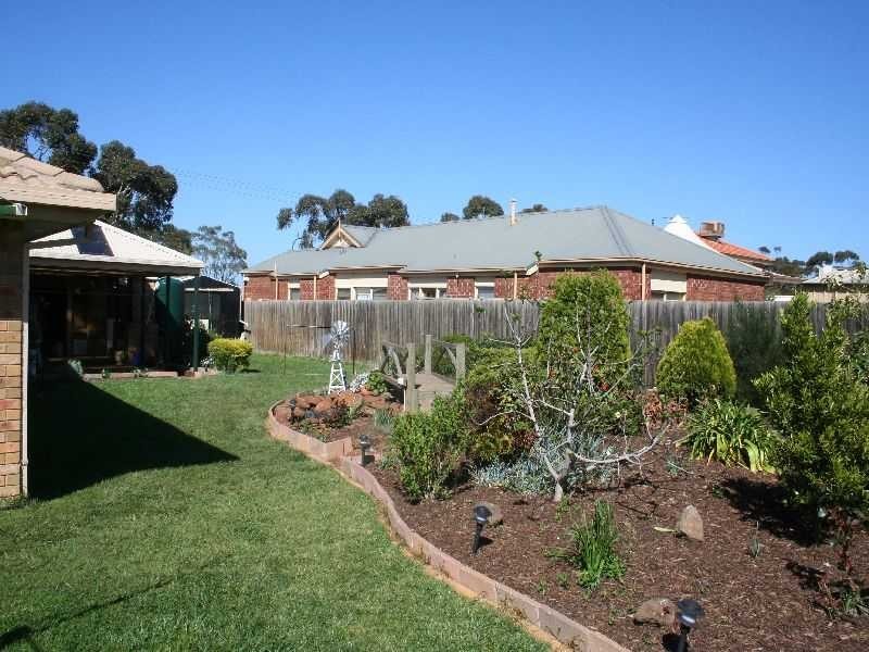 Melton West VIC 3337