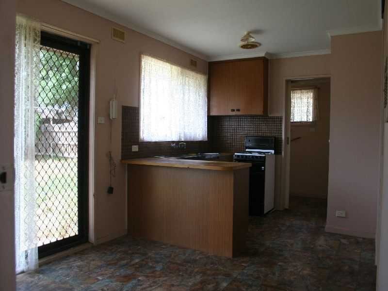 Melton South VIC 3338