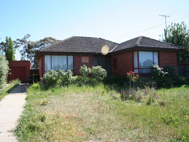 10 Norma Street, Melton VIC 3337