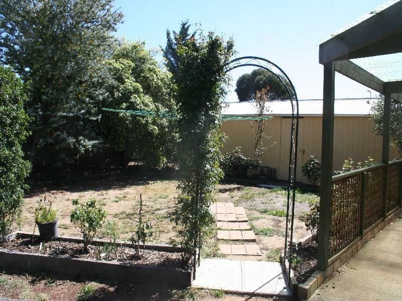 Melton West VIC 3337