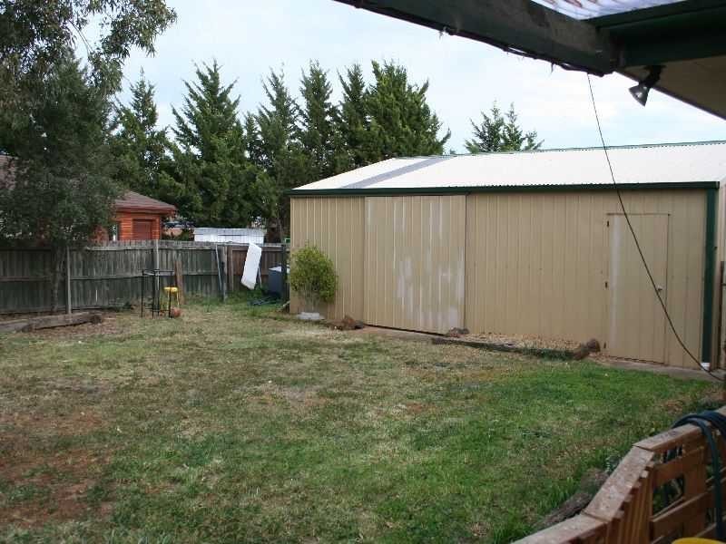 Melton West VIC 3337