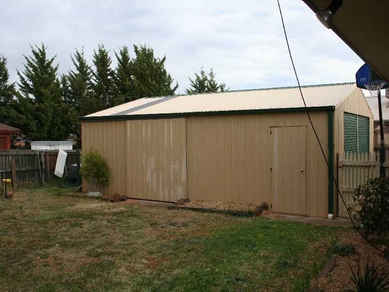 Melton West VIC 3337