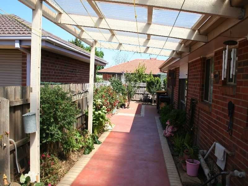 Melton South VIC 3338