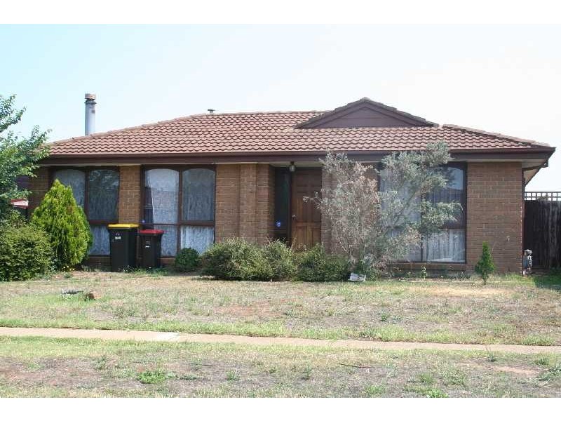 72 Hilton Way, Melton VIC 3337