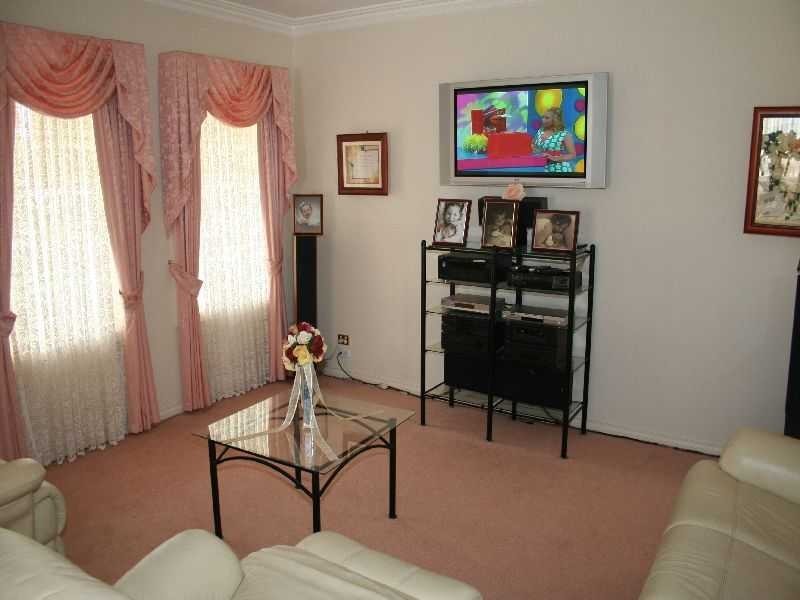 Melton West VIC 3337